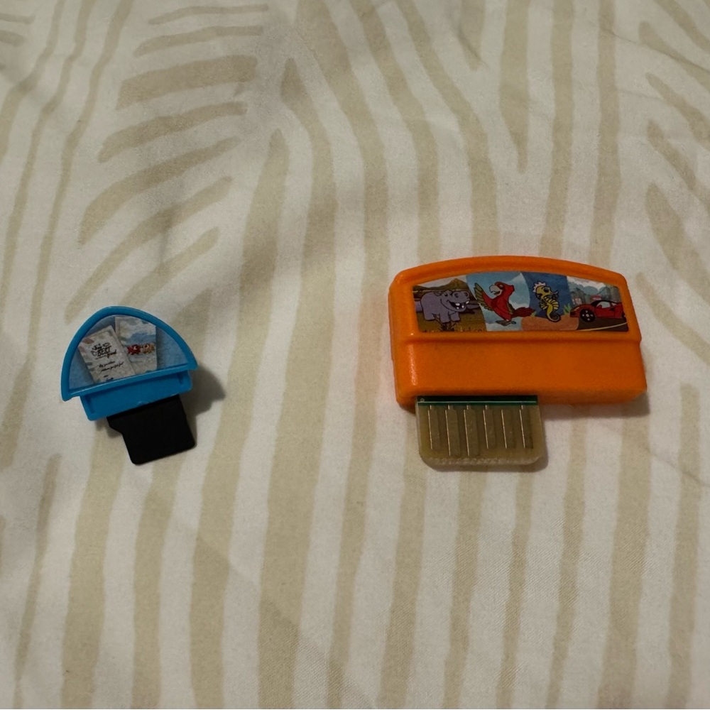 SmartSketcher 2.0 and 1.0 cartridges